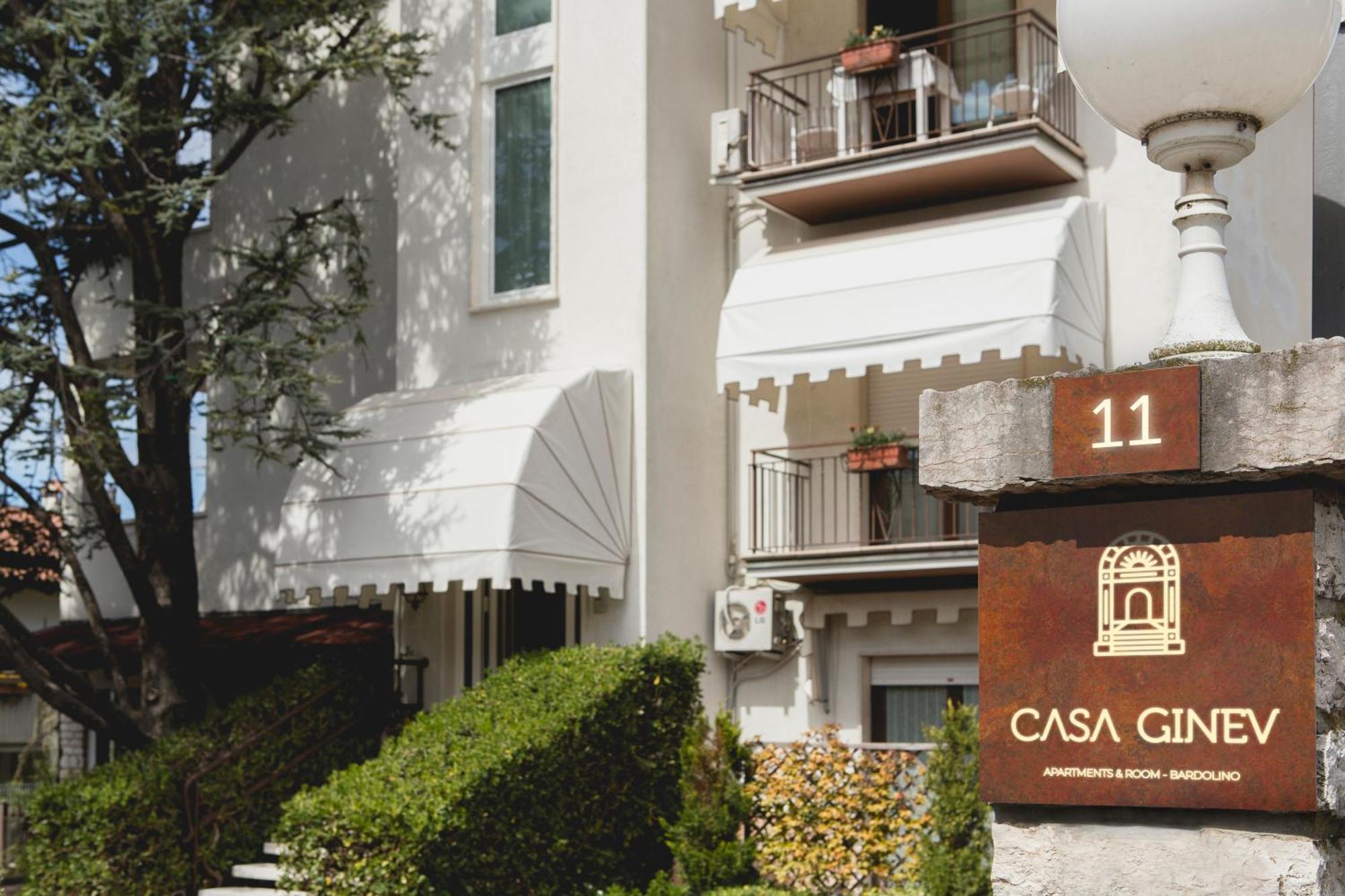Casa Ginev Room & Apartments Bardolino Exterior photo