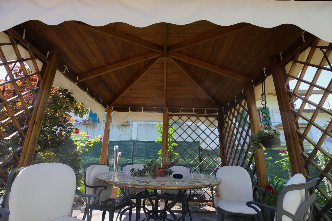 Casa Ginev Room & Apartments Bardolino Exterior photo